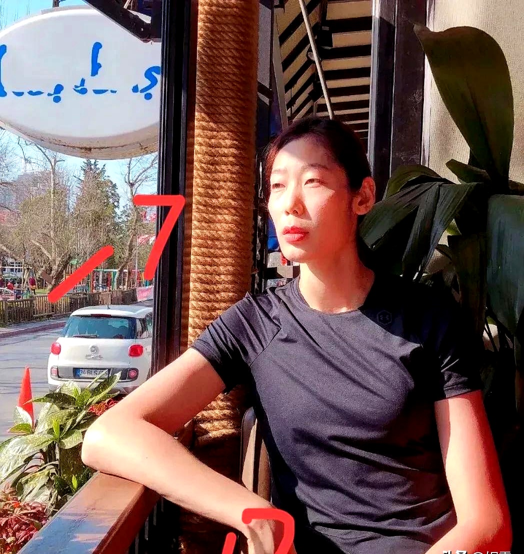 Karsa在澳大利亚队比赛中战术调整，表现优异引发热议！引发球迷热议的简单介绍